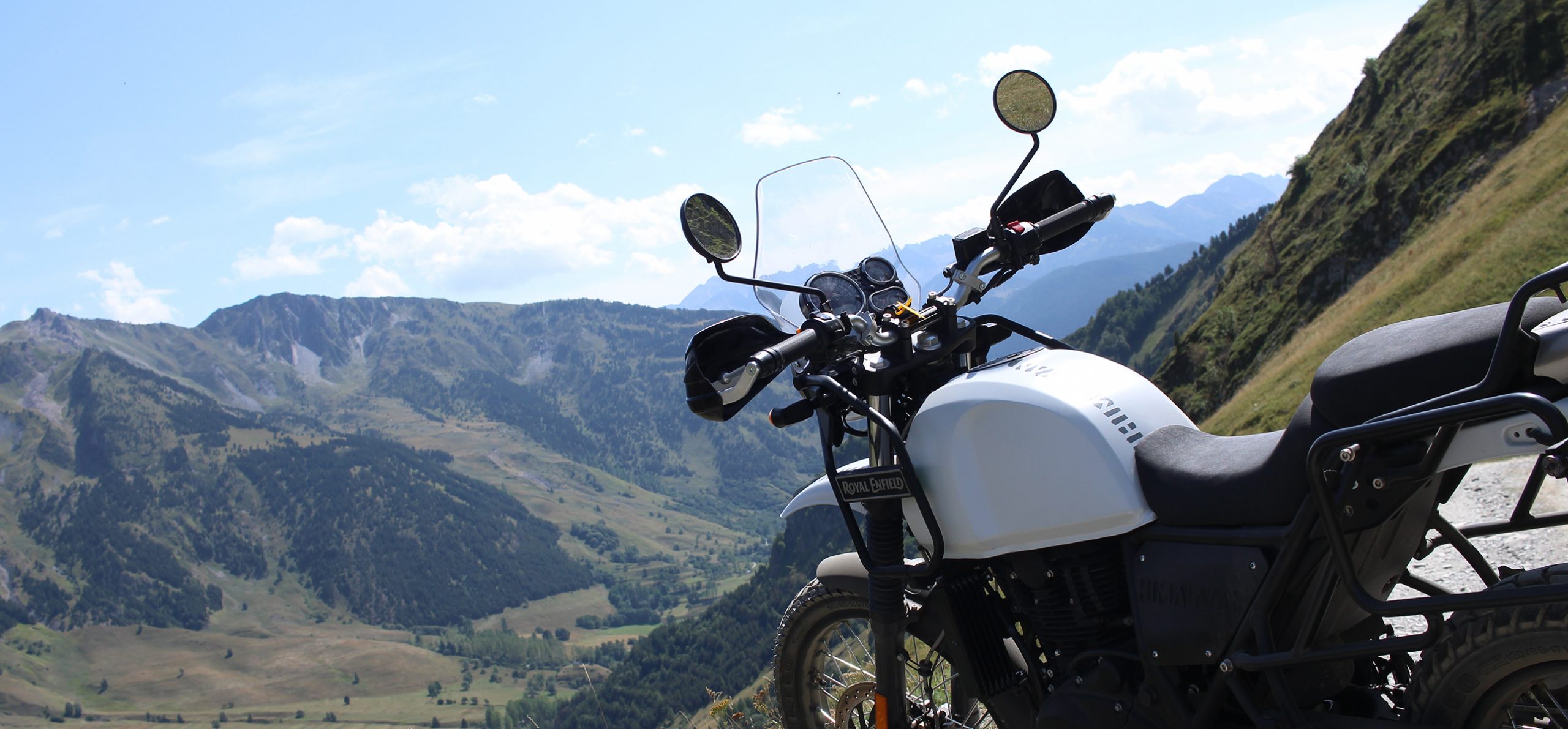 Superior Motorcycle Experiences in the Pyrenees