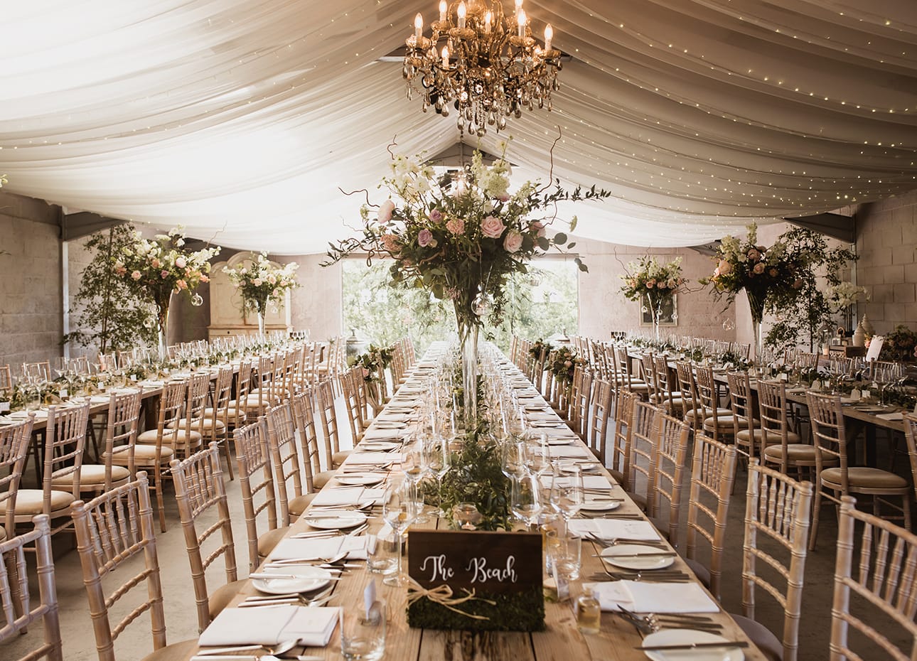 Long table arrangement